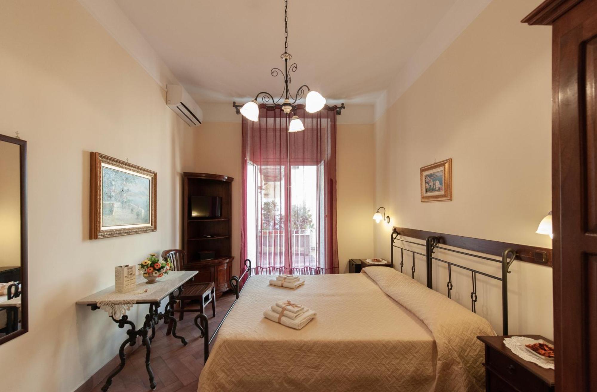 B&B Conte Cavour Neapol Zewnętrze zdjęcie
