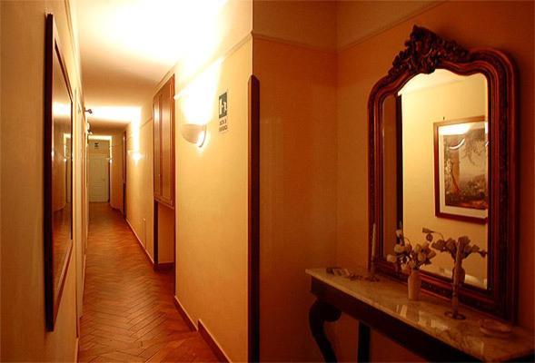 B&B Conte Cavour Neapol Zewnętrze zdjęcie