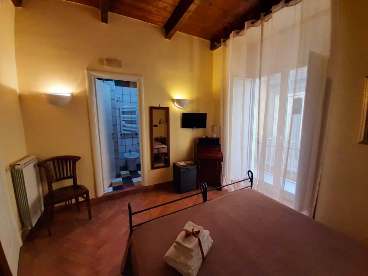 B&B Conte Cavour Neapol Zewnętrze zdjęcie